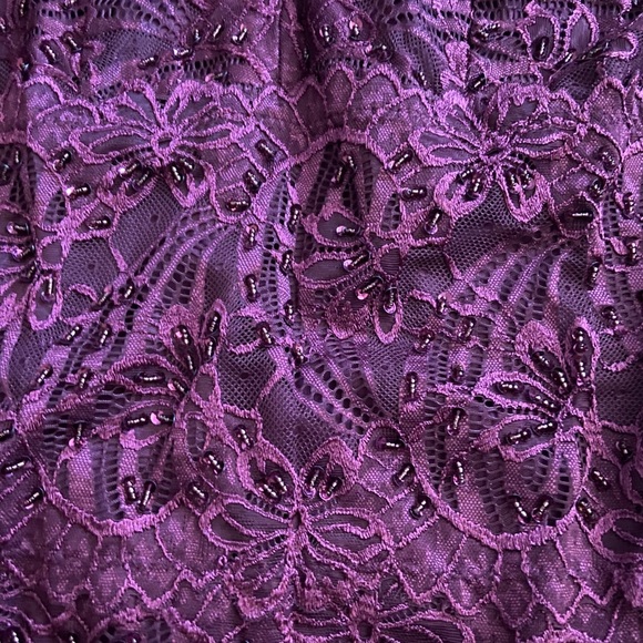 Le Chateau Purple Beaded Lace Party Dress - Picture 3 of 3